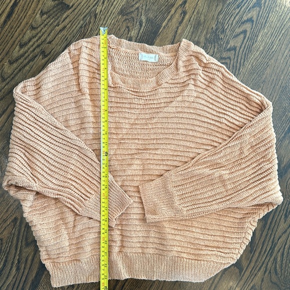 Altar’d State Sweater - Picture 5 of 12